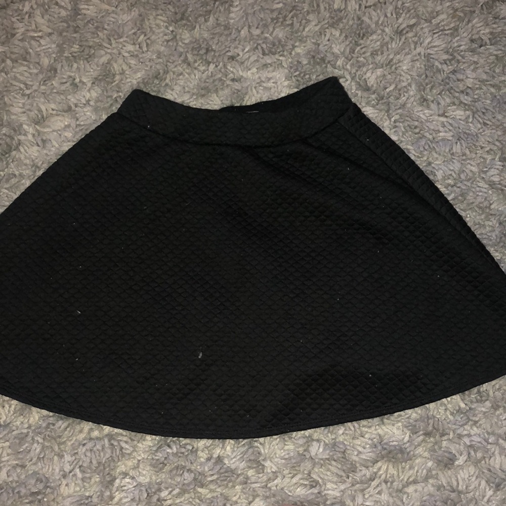 black skirt